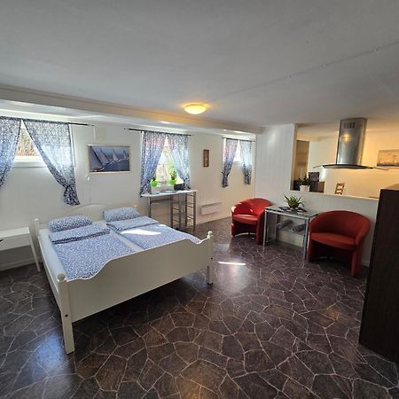 Hybel Til Leie Apartment Tvedestrand Ngoại thất bức ảnh